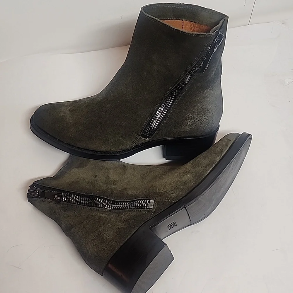 Frye Distressed Gorgeous Olive Suede Side Zip Ankle Quality Bootie Boots Size 8B - Picture 11 of 15